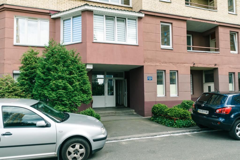 קייב Two-Storey Apartment Near Iec מראה חיצוני תמונה