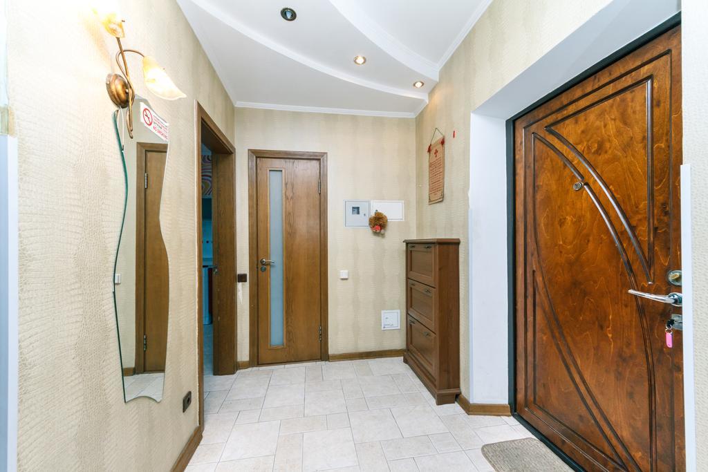 קייב Two-Storey Apartment Near Iec מראה חיצוני תמונה