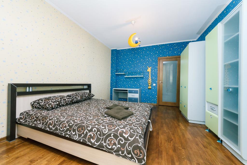 קייב Two-Storey Apartment Near Iec מראה חיצוני תמונה